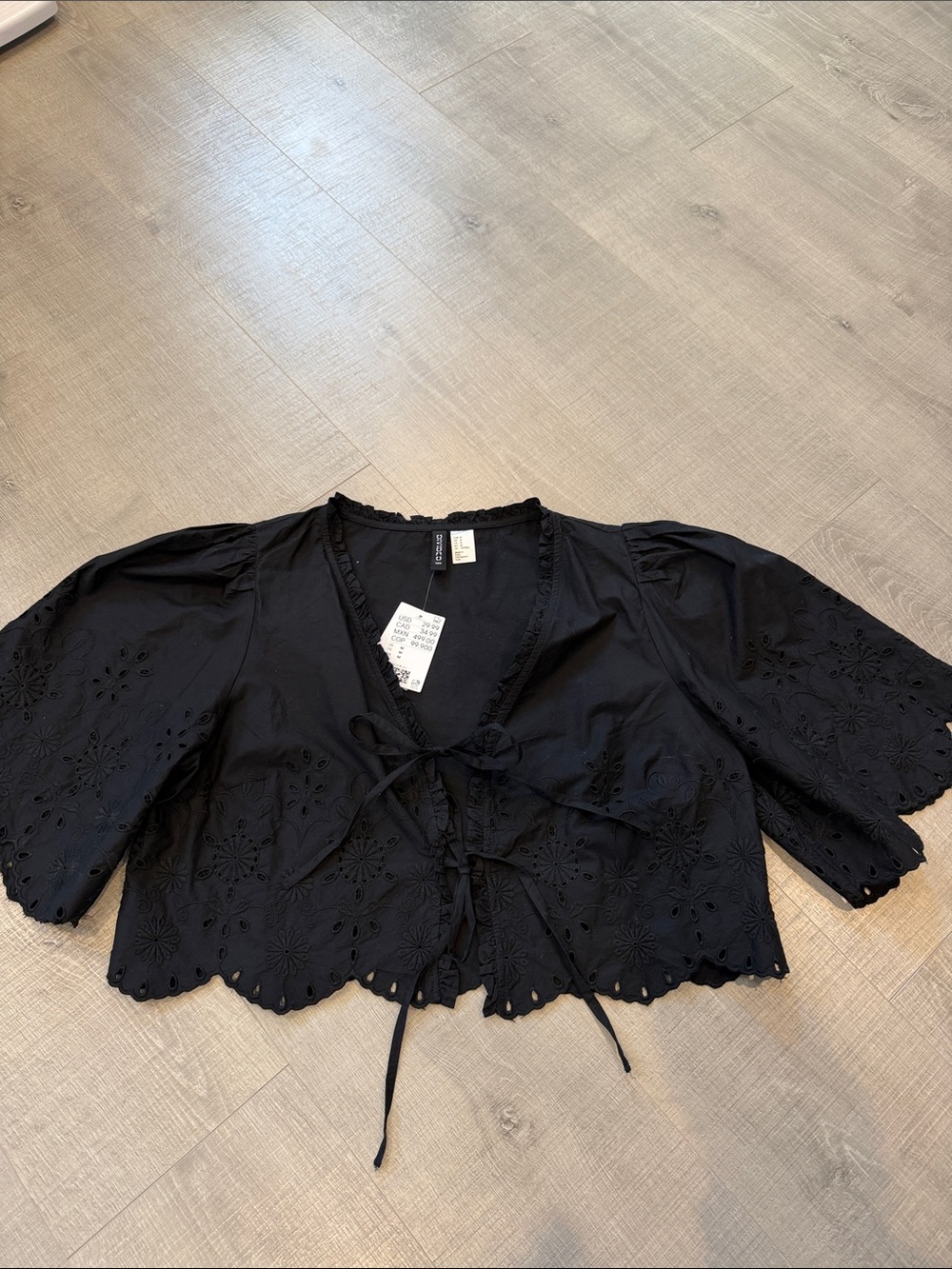 H&M Black Eyelet Tie-Front Cropped Top